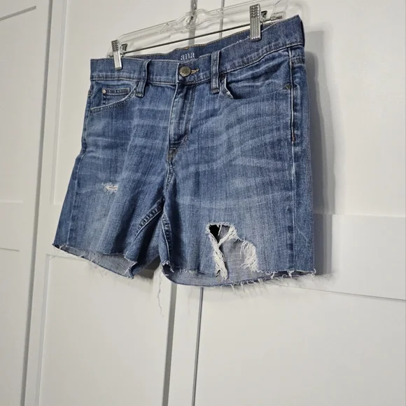 a.n.a. Jean shorts size 10 - Picture 12 of 12